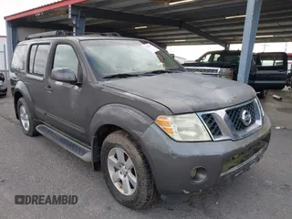 2008 Nissan Pathfinder S with VIN 5N1AR18U98C631956, listed as a IAAI auction lot 41193987 with 172,596 mi miles. Bid and sale history available at carsss.com. Image 1.