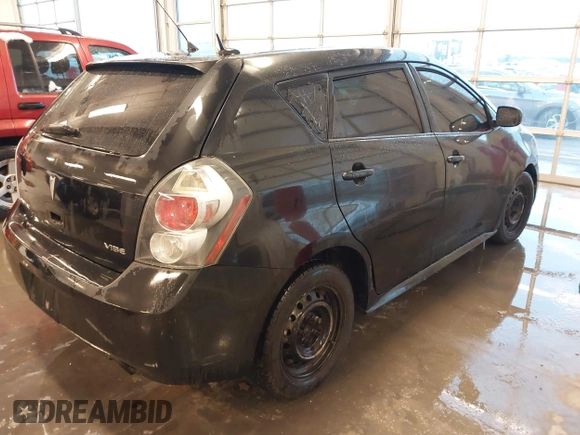2010 Pontiac Vibe w/1SB with VIN 5Y2SP6E02AZ410781, listed as a IAAI auction lot 40984876 with 235,317 mi miles. Bid and sale history available at carsss.com. Image 4.