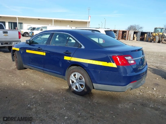 2015 Ford Sedan Police Interceptor with VIN 1FAHP2L88FG126107, listed as a IAAI auction lot 41304337 with 205,164 mi miles. Bid and sale history available at carsss.com. Image 3.