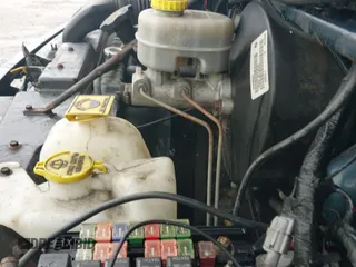 2000 Dodge RAM with VIN 2B7HB11Y3YK127939, listed as a IAAI auction lot 42306448 with 144,284 mi miles and . Bid and sale history available at DreamBid. Image 12.