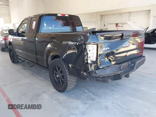 2016 Ford F-150 XL z VIN 1FTEX1C80GKD52468, wystawiony jako IAAI lot #42045250 z przebiegiem 149 247 mil mil oraz . Historia ofert i sprzedaży dostępna na DreamBid. Obrazek 3.