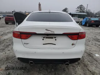2016 Jaguar XF S with VIN SAJBG4BV6GCY17651, listed as a Copart auction lot 82511083 with 117,677 mi miles. Bid and sale history available at carsss.com. Image 6.