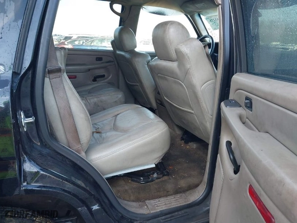 2005 GMC Yukon SLT with VIN 1GKEC13T05J134750, listed as a IAAI auction lot 41653276 with 1 mi miles. Bid and sale history available at carsss.com. Image 8.