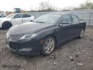 2014 Lincoln MKZ Hybrid with VIN 3LN6L2LU8ER832927, listed as a Copart auction lot 52762745 with 293,667 mi miles and Salvage Title. Bid and sale history available at carsss.com. Image 1.