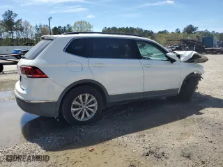 2018 Volkswagen Tiguan SEL with VIN 3VV3B7AX9JM167744, listed as a Copart auction lot 49020105 with 41,455 mi miles and Salvage Title. Bid and sale history available at carsss.com. Image 3.