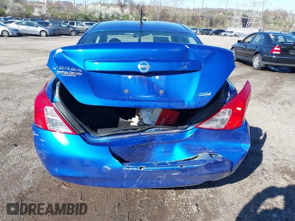2012 Nissan Versa SV with VIN 3N1CN7AP0CL889069, listed as a IAAI auction lot 41942068 with 123,584 mi miles. Bid and sale history available at carsss.com. Image 17.
