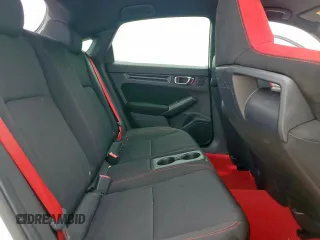 2023 Honda Civic Type R z VIN JHMFL5G42PX003179, wystawiony jako Copart lot #57123425 z przebiegiem 9 724 mil mil oraz Szkoda całkowita • Salvage title. Historia ofert i sprzedaży dostępna na DreamBid. Obrazek 10.