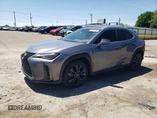 2019 Lexus UX 200 z VIN JTHY3JBH7K2016799, wystawiony jako Copart lot #55071085 z przebiegiem 67 189 mil mil oraz Szkody całkowita. Historia ofert i sprzedaży dostępna na DreamBid. Obrazek 1.