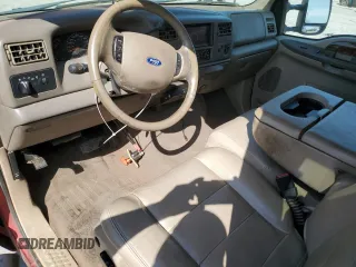 2003 Ford F-250 XL with VIN 1FTNX20P33EC51516, listed as a Copart auction lot 52163345 with 283,665 mi miles and Salvage title. Bid and sale history available at DreamBid. Image 8.