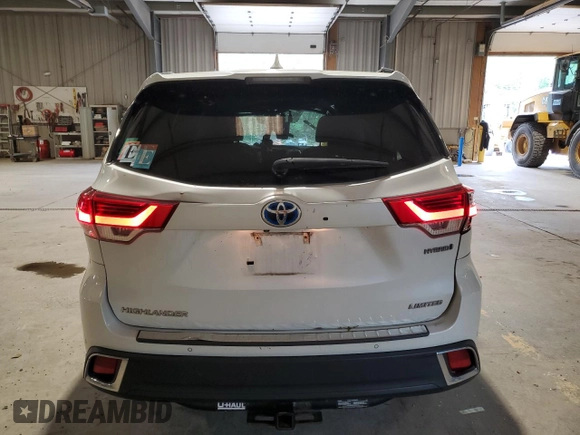 2018 Toyota Highlander Hybrid Limited with VIN 5TDDGRFH7JS040153, listed as a Copart auction lot 55500815 with 62,739 mi miles and Salvage title. Bid and sale history available at DreamBid. Image 6.