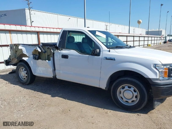 2019 Ford F-150 XL with VIN 1FTMF1CB3KKE09569, listed as a IAAI auction lot 41524540 with 70,364 mi miles. Bid and sale history available at carsss.com. Image 14.