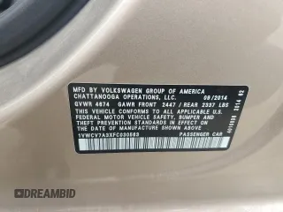 2015 Volkswagen Passat SEL Premium z VIN 1VWCV7A3XFC030563, wystawiony jako Copart lot #56851175 z przebiegiem 217 343 mil mil oraz Szkoda całkowita • Salvage title. Historia ofert i sprzedaży dostępna na DreamBid. Obrazek 12.