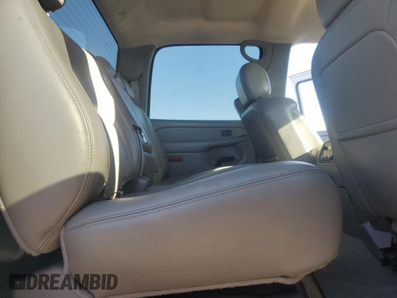 2005 GMC Sierra 1500 with VIN 1GTHC23275F938231, listed as a Copart auction lot 85245654 with 131,868 mi miles and Salvage Title. Bid and sale history available at DreamBid. Image 10.