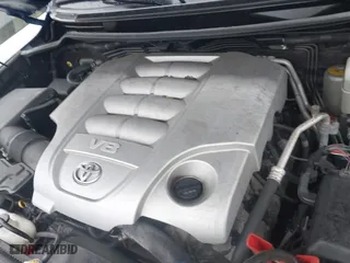 2015 Toyota Land Cruiser with VIN JTMHY7AJXF4032502, listed as a IAAI auction lot 41821254 with 116,722 mi miles. Bid and sale history available at carsss.com. Image 10.
