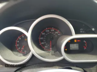 2009 Toyota Matrix S z VIN 2T1LE40E49C004413, wystawiony jako Copart lot #57530165 z przebiegiem 293 564 mil mil oraz Czysty tytuł • Clean title. Historia ofert i sprzedaży dostępna na DreamBid. Obrazek 9.