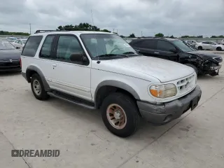 2000 Ford Explorer Sport with VIN 1FMYU60E0YUA70071, listed as a Copart auction lot 54078615 with 189,103 mi miles and Clean title. Bid and sale history available at DreamBid. Image 4.