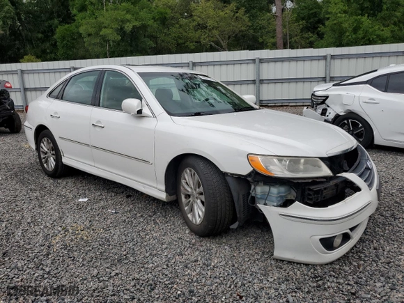 2011 Hyundai Azera GLS with VIN KMHFC4DD1BA540567, listed as a Copart auction lot 51870535 with 131,226 mi miles and Non Repairable. Bid and sale history available at carsss.com. Image 4.