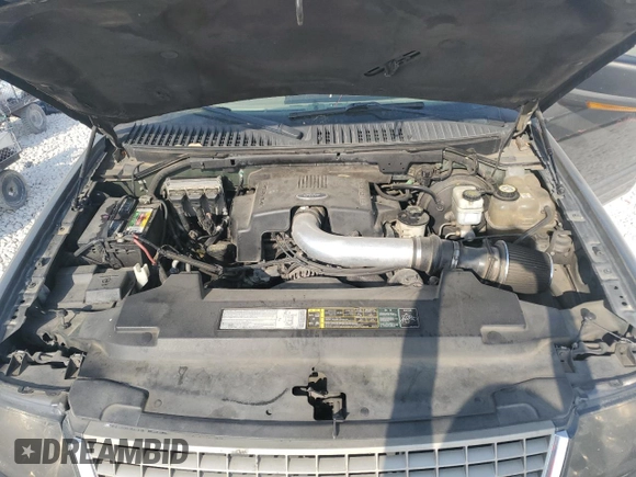 2003 Ford Expedition Eddie Bauer with VIN 1FMPU17L23LA82899, listed as a Copart auction lot 53741435 with 188,355 mi miles and Clean title. Bid and sale history available at DreamBid. Image 12.