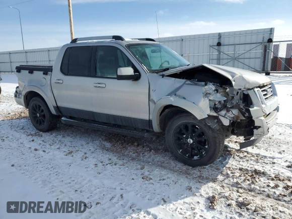 2007 Ford Explorer Sport Trac Limited z VIN 1FMEU53827UA07538, wystawiony jako Copart lot #44525325 z przebiegiem 124 119 mil mil oraz Czysty tytuł • Clean title. Historia ofert i sprzedaży dostępna na DreamBid. Obrazek 4.