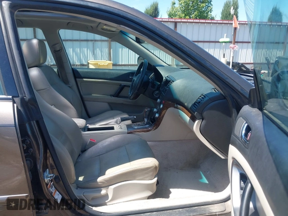 2008 Subaru Outback Limited с VIN 4S4BP62C787301362, выставлен на аукционе IAAI как лот 42473801 с пробегом 173 866 миль миль и . История ставок и продаж доступна на DreamBid. Изображение 5.
