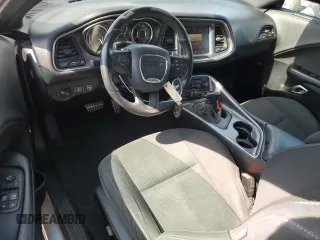 2016 Dodge Challenger R/T Plus with VIN 2C3CDZBT8GH101892, listed as a Copart auction lot 62171595 with 195,533 mi miles and Salvage title. Bid and sale history available at DreamBid. Image 8.