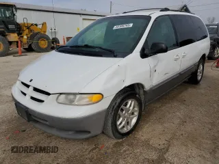 1998 Dodge Caravan LE with VIN 1B4GP54L8WB659336, listed as a Copart auction lot 49106765 with 202,959 mi miles and Salvage Title. Bid and sale history available at carsss.com. Image 1.