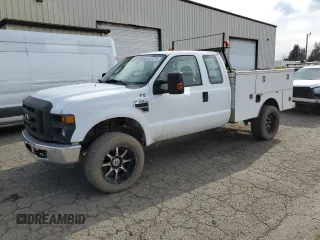 2008 Ford F-350 with VIN 1FDWX31598EB26109, listed as a Copart auction lot 45018785 with 69,484 mi miles and Clean title. Bid and sale history available at DreamBid. Image 1.