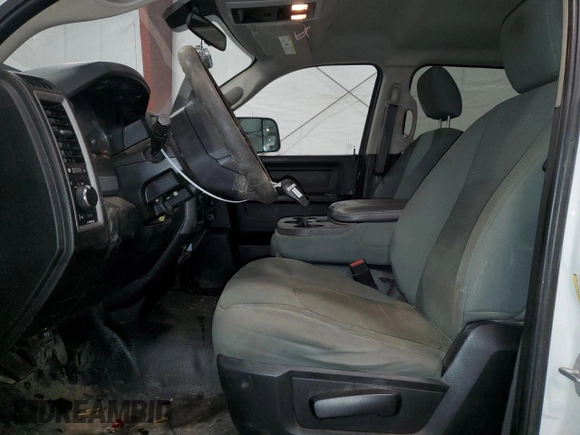 2018 Ram 2500 Tradesman with VIN 3C6UR5HL8JG352041, listed as a Copart auction lot 42220865 with 253,556 mi miles and Salvage title. Bid and sale history available at DreamBid. Image 7.