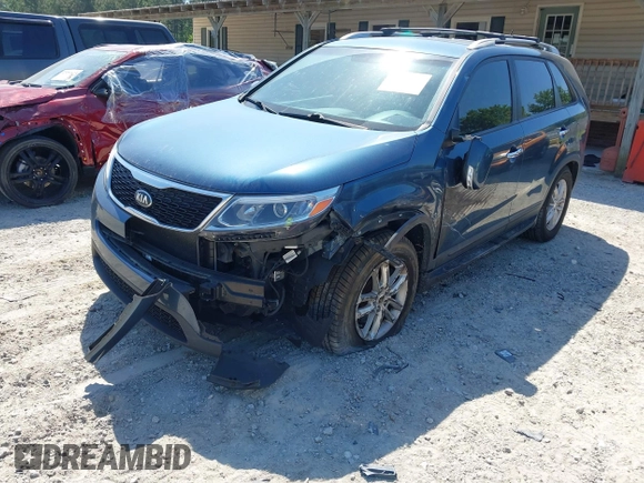2014 Kia Sorento LX with VIN 5XYKT3A65EG474225, listed as a IAAI auction lot 42059313 with 190,803 mi miles and . Bid and sale history available at DreamBid. Image 6.