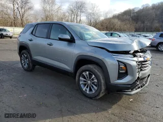 2025 Chevrolet Equinox FWD LT with VIN 3GNAXHEG3SL200386, listed as a Copart auction lot 47320345 with 3,557 mi miles and Salvage Title. Bid and sale history available at carsss.com. Image 4.