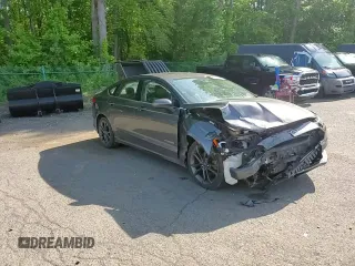 2018 Ford Fusion SE z VIN 3FA6P0LU9JR242443, wystawiony jako Copart lot #58049355 z przebiegiem 123 990 mil mil oraz Szkoda całkowita • Salvage title. Historia ofert i sprzedaży dostępna na DreamBid. Obrazek 14.