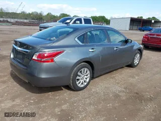 2015 Nissan Altima 2.5 SL with VIN 1N4AL3AP9FN367814, listed as a IAAI auction lot 42043507 with 208,945 mi miles. Bid and sale history available at carsss.com. Image 4.