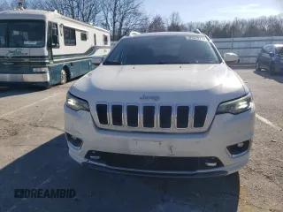 2019 Jeep Cherokee Overland with VIN 1C4PJMJN3KD173830, listed as a Copart auction lot 87229794 with 82,433 mi miles and Salvage title. Bid and sale history available at DreamBid. Image 5.
