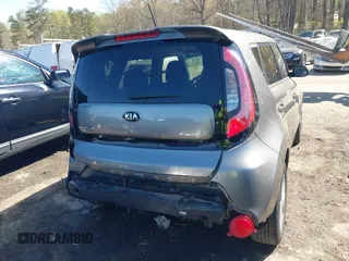 2015 Kia Soul with VIN KNDJN2A23F7216443, listed as a IAAI auction lot 41870360 with 103,753 mi miles. Bid and sale history available at carsss.com. Image 17.