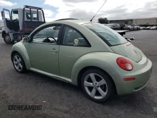2006 Volkswagen Beetle with VIN 3VWSG31C06M404840, listed as a Copart auction lot 72164644 with 138,632 mi miles and Clean Title. Bid and sale history available at DreamBid. Image 2.