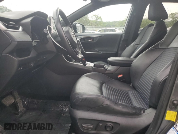 2021 Toyota RAV4 Hybrid XSE with VIN 4T3E6RFVXMU032385, listed as a Copart auction lot 53966625 with 113,506 mi miles and Salvage title. Bid and sale history available at DreamBid. Image 7.