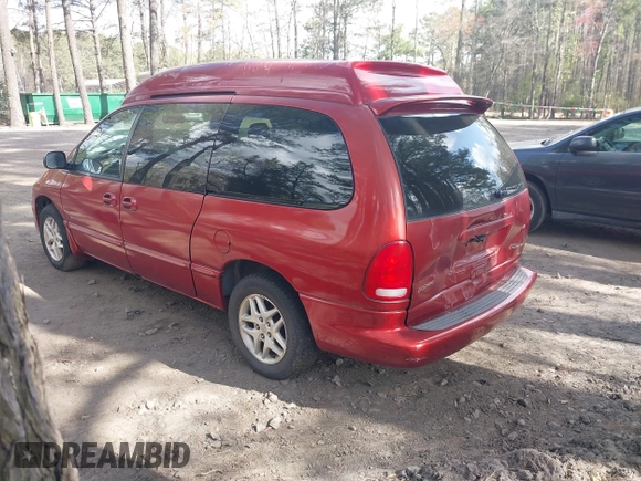 2000 Dodge Grand Caravan with VIN 1B4GT44L4YB570744, listed as a IAAI auction lot 41934100 with 174,579 mi miles and . Bid and sale history available at DreamBid. Image 3.