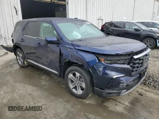 2024 Honda Pilot EX-L 8 Passenger with VIN 5FNYG1H43RB040972, listed as a Copart auction lot 47807115 with 8,930 mi miles and Salvage Title. Bid and sale history available at carsss.com. Image 4.