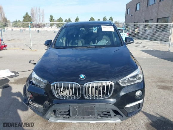 2016 BMW X1 xDrive28i with VIN WBXHT3C32G5F64687, listed as a IAAI auction lot 41852278 with 64,620 mi miles. Bid and sale history available at carsss.com. Image 13.