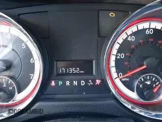 2019 Dodge Grand Caravan SXT with VIN 2C4RDGCG3KR752667, listed as a IAAI auction lot 41685273 with 171,352 mi miles and . Bid and sale history available at DreamBid. Image 7.
