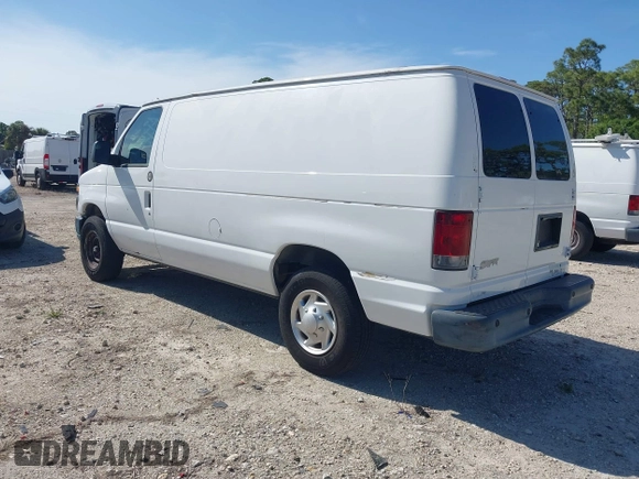 2012 Ford Econoline Cargo Commercial z VIN 1FTNE2EL3CDB10480, wystawiony jako IAAI lot #41861428 z przebiegiem 152 065 mil mil oraz . Historia ofert i sprzedaży dostępna na DreamBid. Obrazek 3.