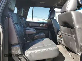 2015 Lincoln Navigator z VIN 5LMJJ3HT2FEJ12367, wystawiony jako Copart lot #56930865 z przebiegiem 71 415 mil mil oraz Szkody całkowita. Historia ofert i sprzedaży dostępna na DreamBid. Obrazek 11.