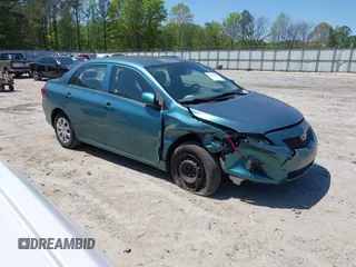 2010 Toyota Corolla z VIN 2T1BU4EE5AC387760, wystawiony jako IAAI lot #41995685 z przebiegiem 124 995 mil mil oraz . Historia ofert i sprzedaży dostępna na DreamBid. Obrazek 1.