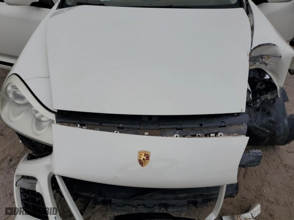 2008 Porsche Cayenne GTS with VIN WP1AD29P68LA73466, listed as a Copart auction lot 70769054 with 116,955 mi miles and Salvage Title. Bid and sale history available at carsss.com. Image 12.