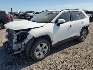 2021 Toyota RAV4 XLE with VIN JTMW1RFV2MJ022824, listed as a Copart auction lot 49426095 with 288,572 mi miles and Clean Title. Bid and sale history available at carsss.com. Image 1.