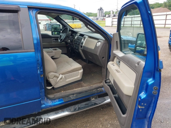 2009 Ford F-150 XL с VIN 1FTPW14V99KC83055, выставлен на аукционе IAAI как лот 42564554 с пробегом 247 055 миль миль и . История ставок и продаж доступна на DreamBid. Изображение 5.