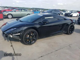 2014 Lamborghini Gallardo z VIN ZHWGU5BZ6ELA13766, wystawiony jako Copart lot #64172354 z przebiegiem 22 043 mil mil oraz Szkody całkowita. Historia ofert i sprzedaży dostępna na DreamBid. Obrazek 1.