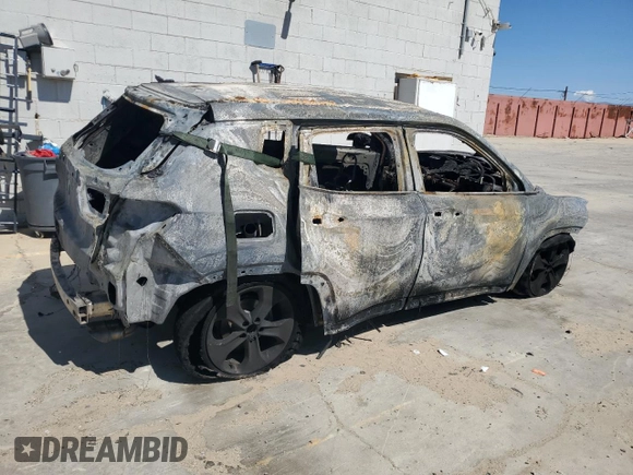 2019 Jeep Compass Altitude with VIN 3C4NJCBB4KT832675, listed as a Copart auction lot 57120805 with Not provided miles and Non repairable. Bid and sale history available at DreamBid. Image 3.