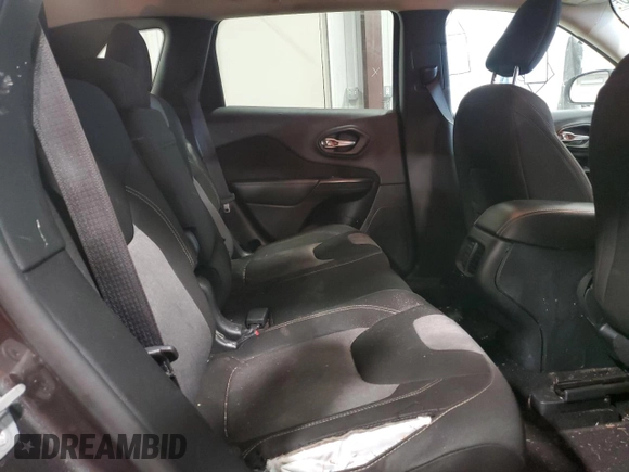2014 Jeep Cherokee Latitude z VIN 1C4PJLCB0EW221659, wystawiony jako Copart lot #47098115 z przebiegiem 166 110 mil mil oraz Szkoda całkowita • Salvage title. Historia ofert i sprzedaży dostępna na DreamBid. Obrazek 11.