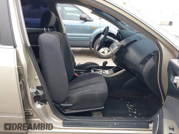 2005 Nissan Altima S z VIN 1N4AL11D85N432287, wystawiony jako IAAI lot #42460909 z przebiegiem 135 568 mil mil oraz . Historia ofert i sprzedaży dostępna na DreamBid. Obrazek 5.
